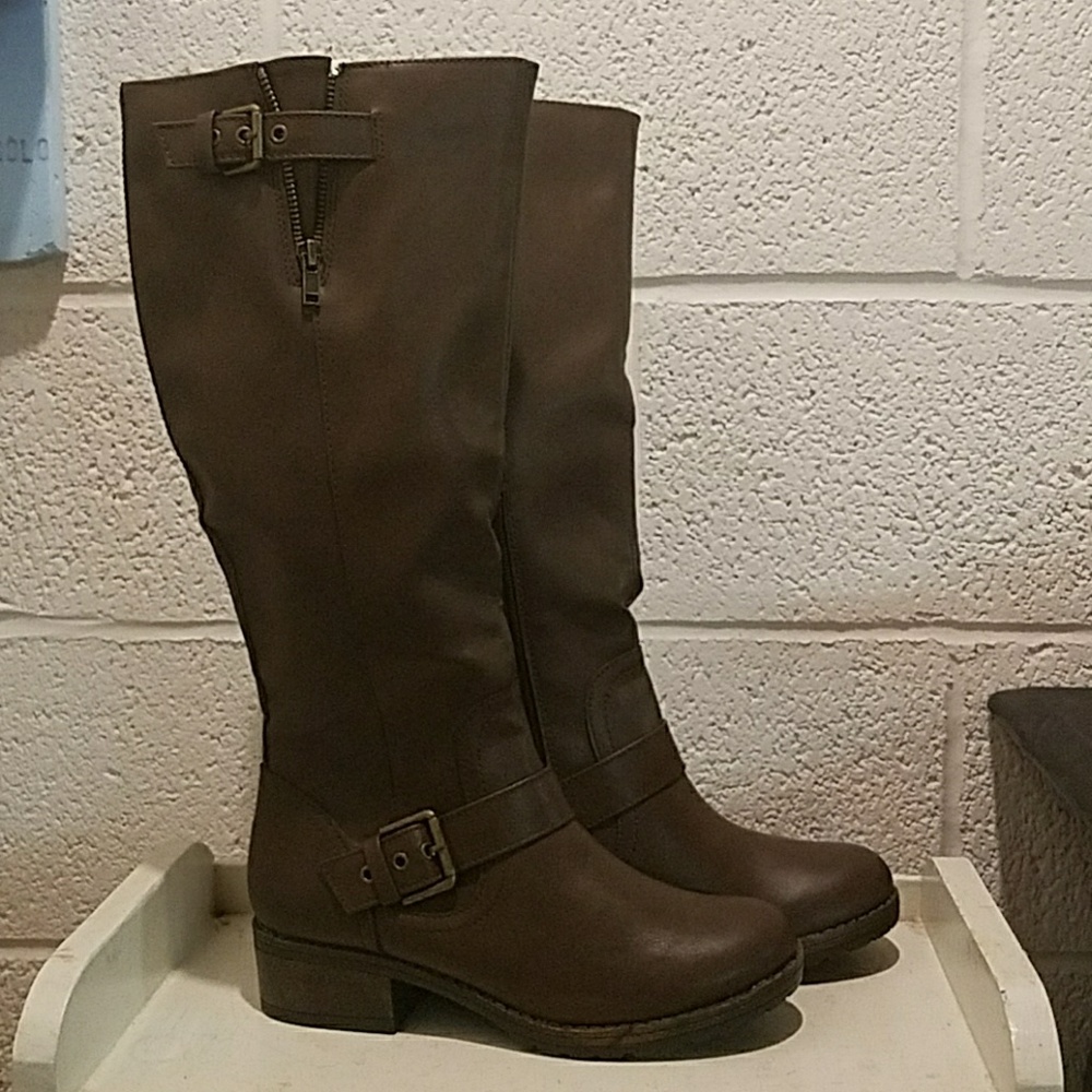 New S.O. Brown Boots - Size 7